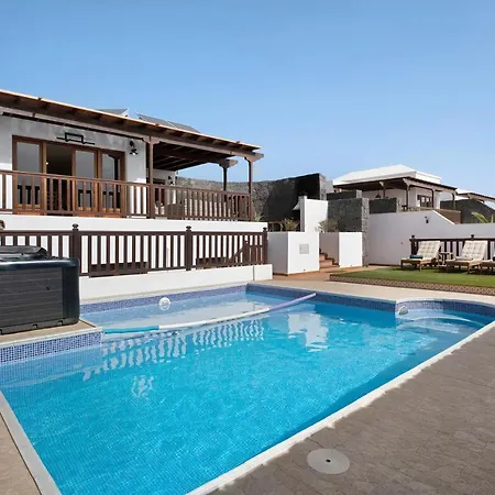 Peaky Villa *