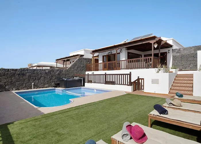 Villa Peaky